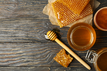 Natural Sweeteners: Why You Should Choose Honey and More