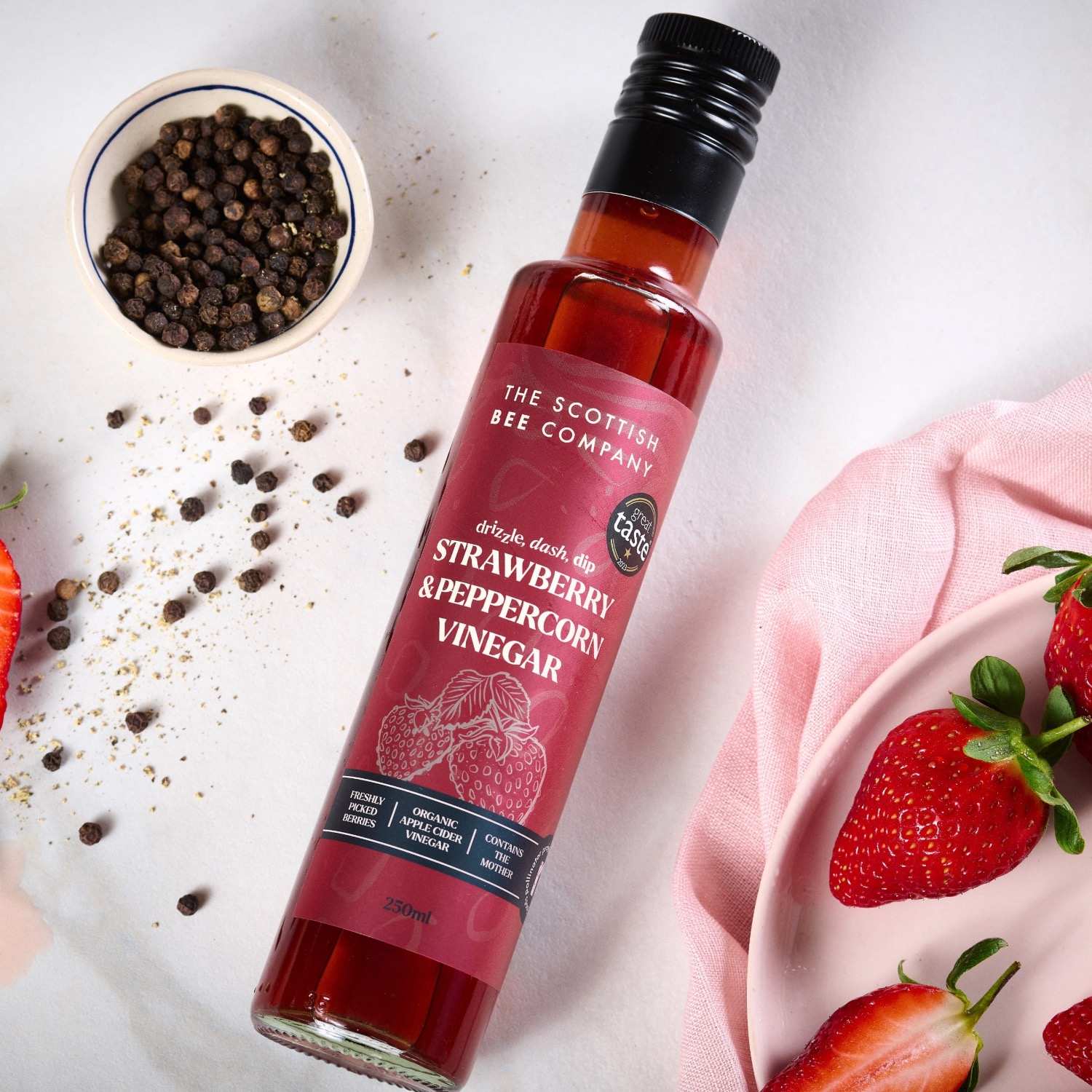 Scottish Bee Company Strawberry & Peppercorn Vinegar